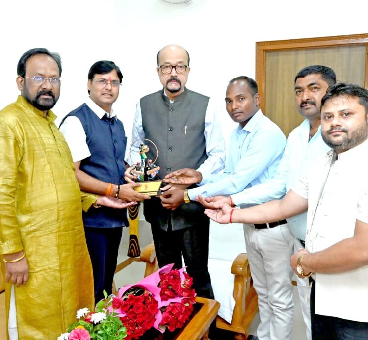 राज्यपाल रमेन डेका से भाजपा प्रतिनिधि मंडल ने किया भेंट