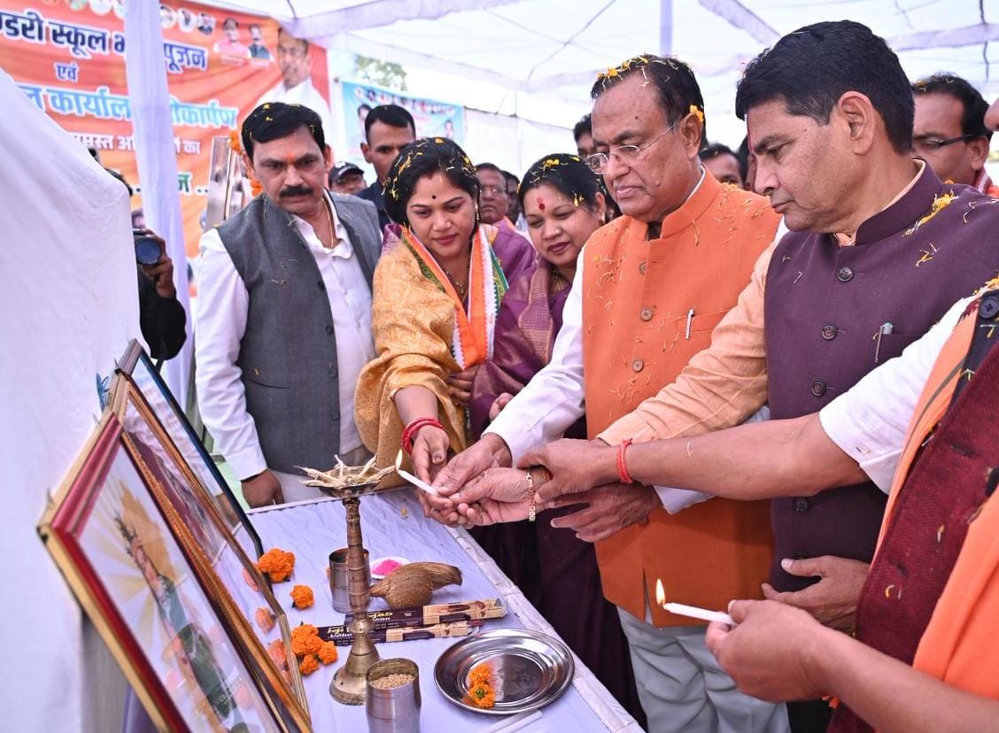 प्रदेश में हो रहे चहुमुखी विकाश का हर वर्ग को मिल रहा है लाभ : मंत्री टंक राम वर्मा