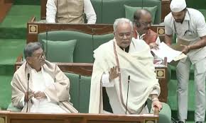 छत्तीसगढ़ विधानसभा में बेरोजगारी भत्ते के मुद्दे पर विपक्ष ने सरकार को घेरा,जवाब से असंतुष्ट किया वॉकआउट