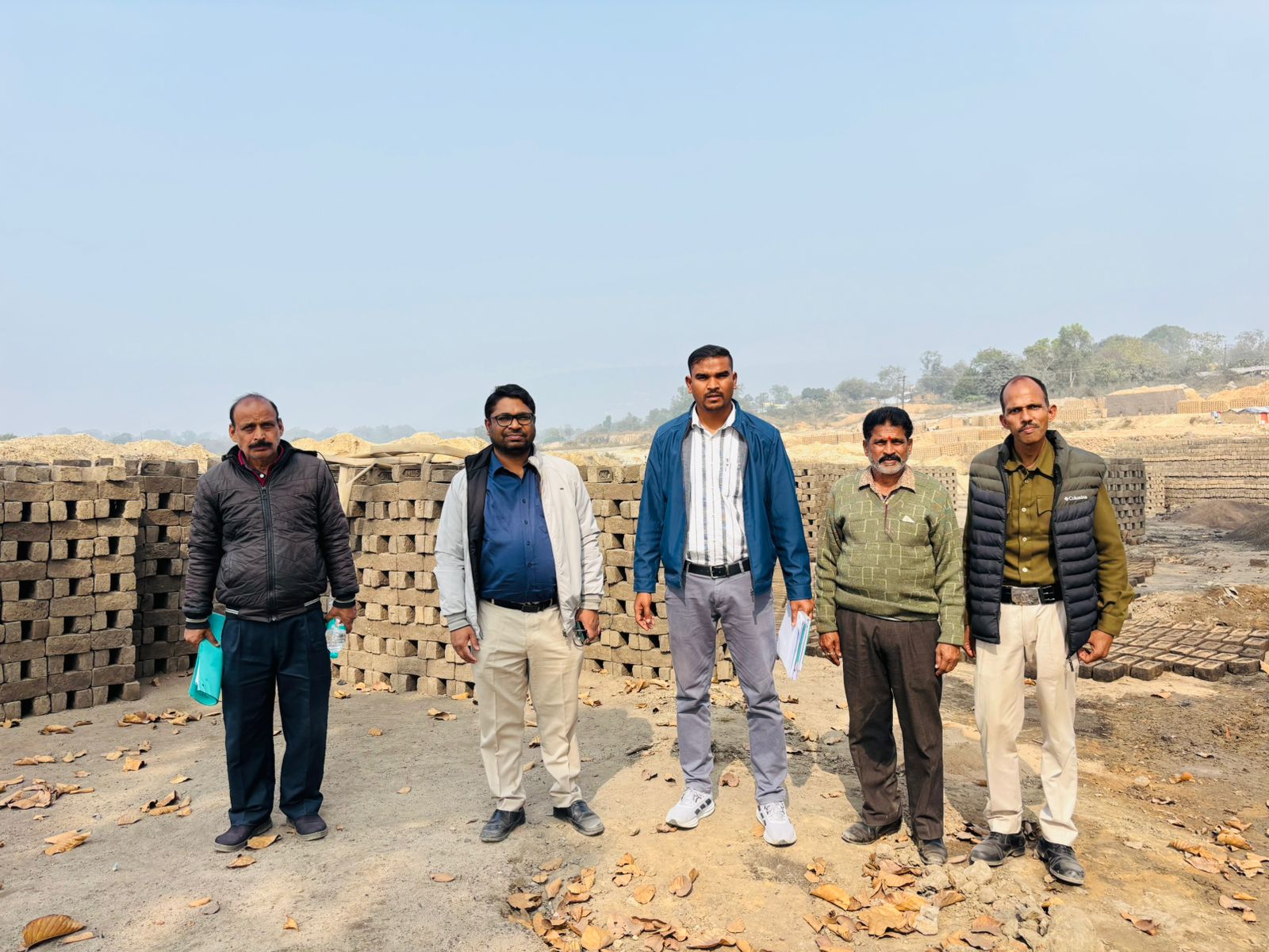 चिरमिरी क्षेत्र में अवैध ईंट भट्टों पर प्रशासन का बड़ा प्रहार