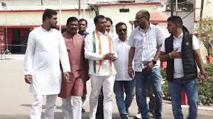 कवासी लखमा से मिलने जेल पहुंचे दीपक बैज, कहा- आदिवासी नेताओं को बनाया जा रहा निशाना