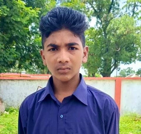  अंधेरे से उजाले की ओर : पूवर्ती गांव के अर्जुन की उड़ान