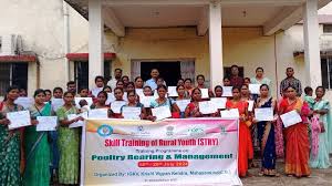 कुक्कुट पालन एवं प्रबंधन पर 28 प्रशिक्षणार्थियों को दिया गया 6 दिवसीय कौशल प्रशिक्षण