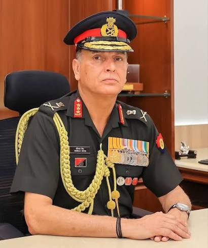 भारत को मिले नए सेना प्रमुख, जनरल धीरज कुमार सेठ ने संभाली कमान