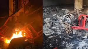 छत्तीसगढ़ के गांव में क्यों भड़की सांप्रदायिक हिंसा? 6 घर जलाए, पुलिसकर्मियों पर हमला...