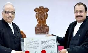 जस्टिस अरविन्द कुमार वर्मा ने छत्तीसगढ़ उच्च न्यायालय के स्थायी न्यायाधीश के रूप में ली शपथ