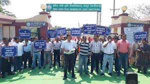 छत्तीसगढ़ के कृषि विज्ञान केंद्रों में हड़ताल, IGKV प्रबंधन पर लगे गंभीर आरोप 