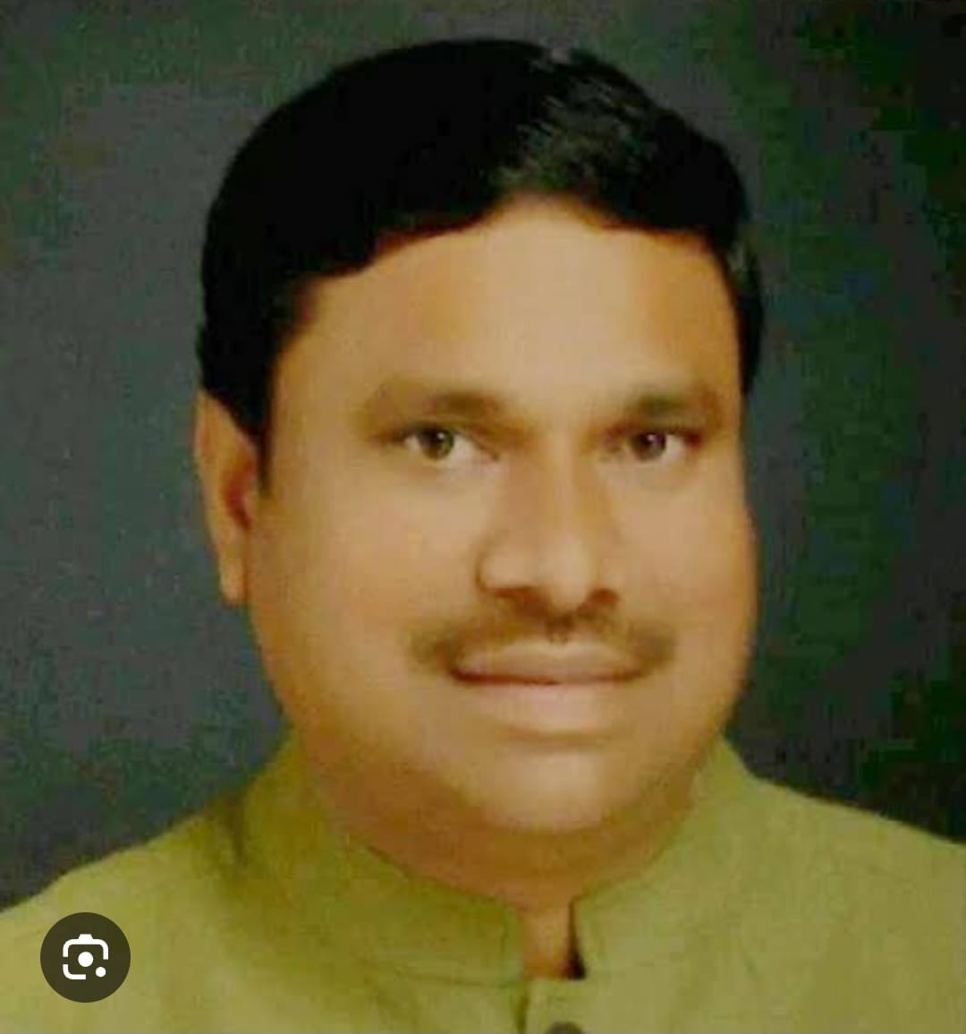 जोरातराई घटना की सुध लेने के बजाए जगह जगह जन्मदिन की केक कटवाते रहे रामजी भारती