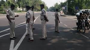 छत्तीसगढ़-ओडिशा बार्डर सील, दोनों राज्यों के वाहन फंसे 