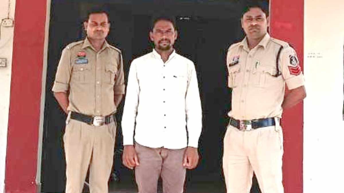 महासमुंद में 1.16 करोड़ का धान घोटाला: 3742 क्विंटल गबन में केंद्र प्रभारी गिरफ्तार