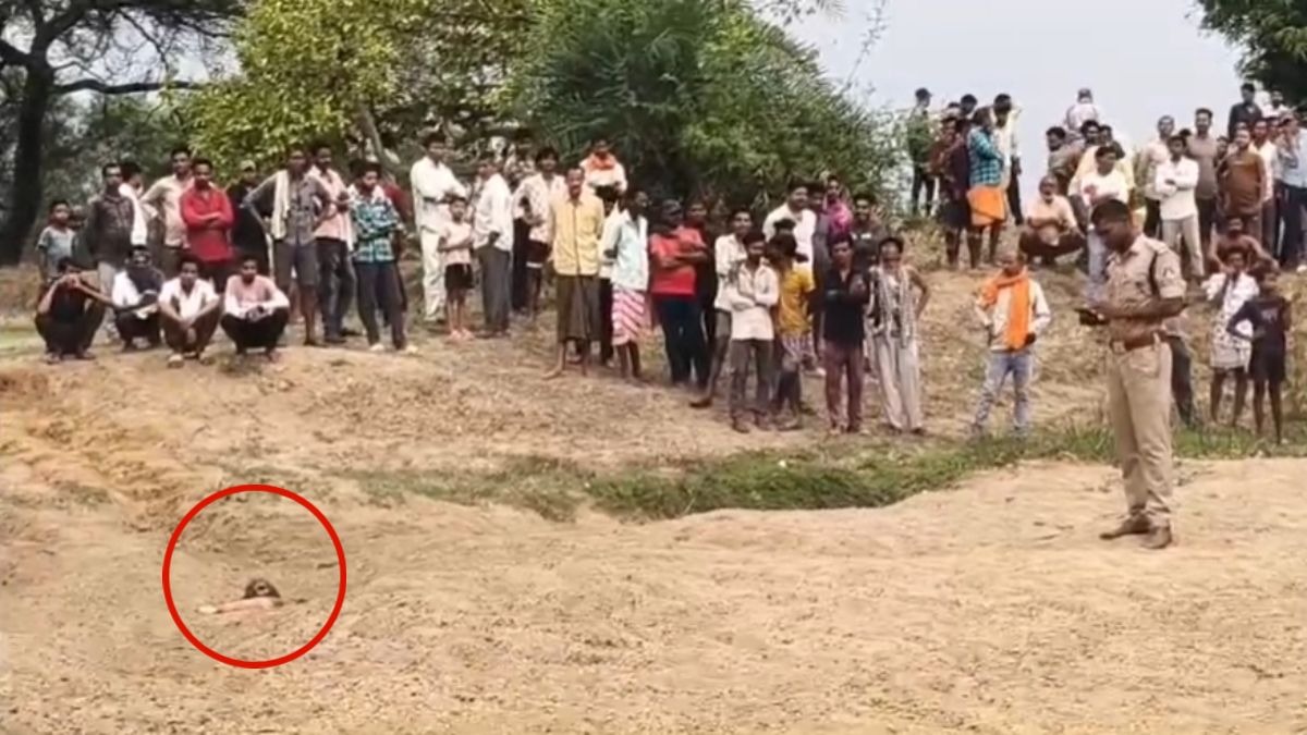  महासमुंद में सनसनी: रेत में दबी मिली युवती की लाश, हत्या की आशंका से पुलिस जांच में जुटी