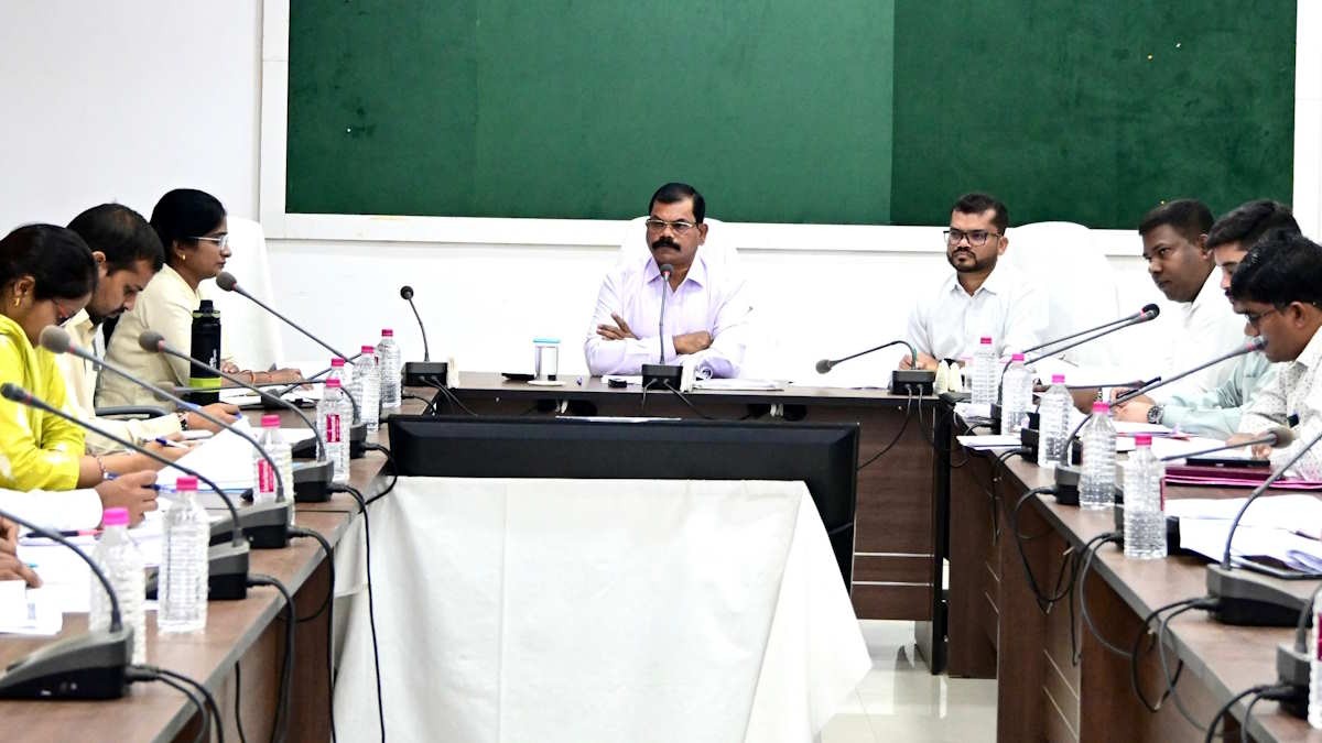 GPM में बड़ा प्रशासनिक फेरबदल: कलेक्टर ने SDM, तहसीलदार समेत कई अफसरों की बदली जिम्मेदारियां, तत्काल लागू हुआ आदेश