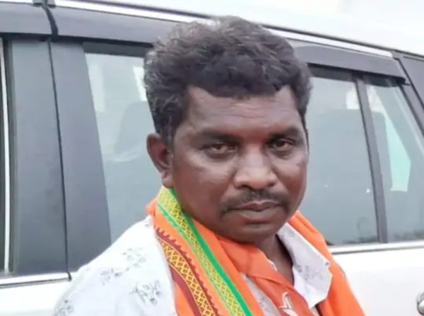 चुनाव-प्रचार के दौरान बढ़ा बीपी,सरपंच उम्मीदवार की मौत 