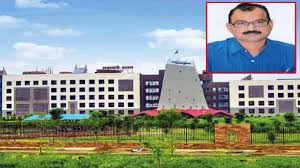 फाइव स्टार होटल में विदाई समारोह पड़ा भारी हटाए गए जेपी पाठक