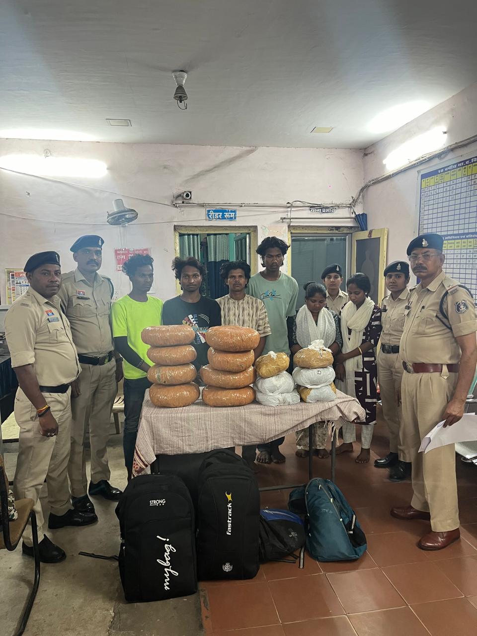 गांजा तस्करी करते उडीसा/म.प्र. का अंतर्राज्यीय तस्कर गिरोह गिरफ्तार
