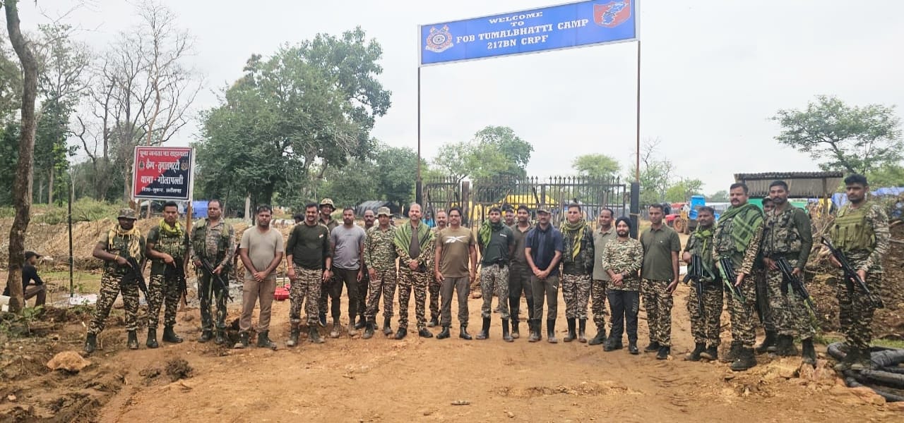 सुकमा अंतर्गत नक्सल प्रभावित क्षेत्र ग्राम तुमालभट्टी में जिला पुलिस प्रशासन द्वारा नवीन सुरक्षा कैंप किया गया स्थापित