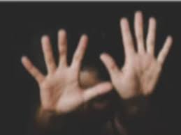 बांग्लादेश में हैवानियत: हिंदू विधवा से दुष्‍कर्म, पेड़ से बांधकर बाल काटे