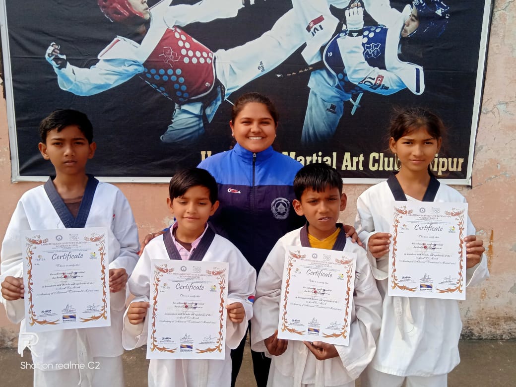 कराटे खिलाड़ियों ने प्राप्त किया विनर बेल्ट