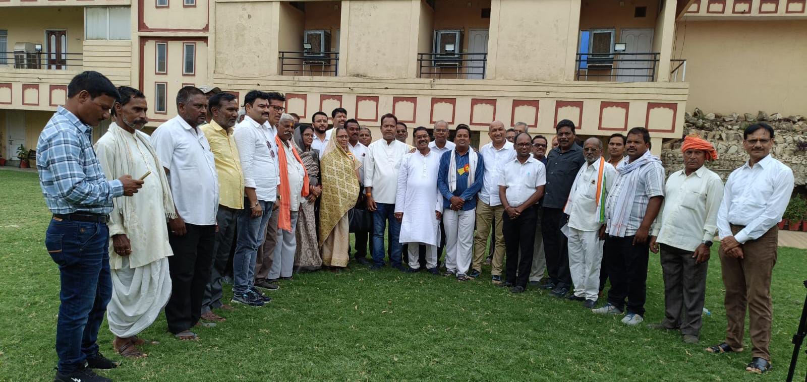 यादव समाज को आयोग,निगम मंडल एवं मंत्री पद पर जगह न मिलने के आक्रोश में 10 जुलाई को मुख्यमंत्री निवास घेरेगा यादव समाज