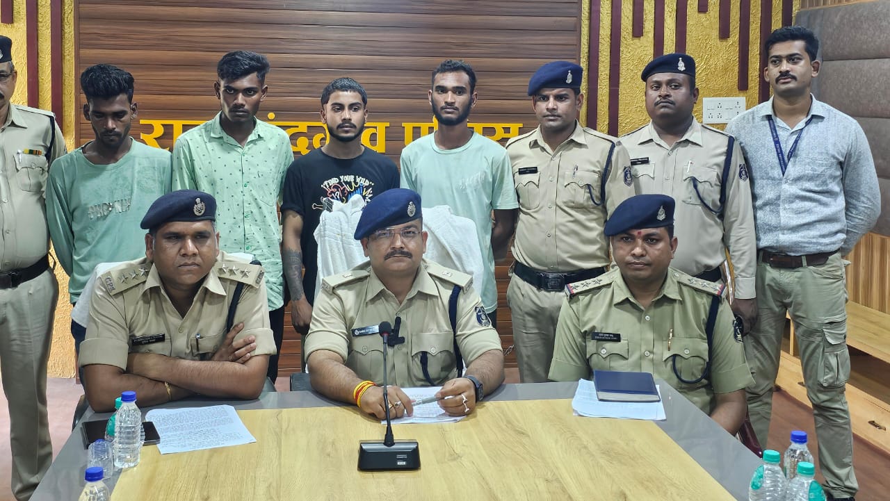 चार आदतन बदमाशों ने मिलकर की युवक की हत्या 