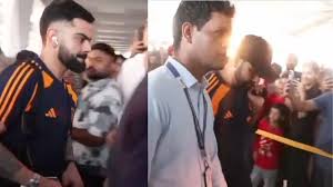 IND vs AUS: टुकड़ों में ऑस्ट्रेलिया के लिए रवाना हुई टीम इंडिया, विराट-रोहित ने भी पकड़ी फ्लाइट