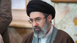 मोजतबा खामेनेई की चेतावनी, खाड़ी में बंद हो अमेरिकी बेस-हर मौत का लेंगे बदला