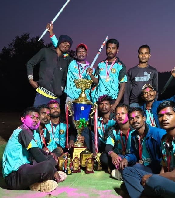 ग्राम मरदाकला में क्रिकेट प्रतियोगिता का समापन