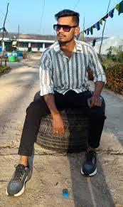 रिश्तों के तनाव में युवक ने उठाया खौफनाक कदम, फांसी लगाकर दी जान