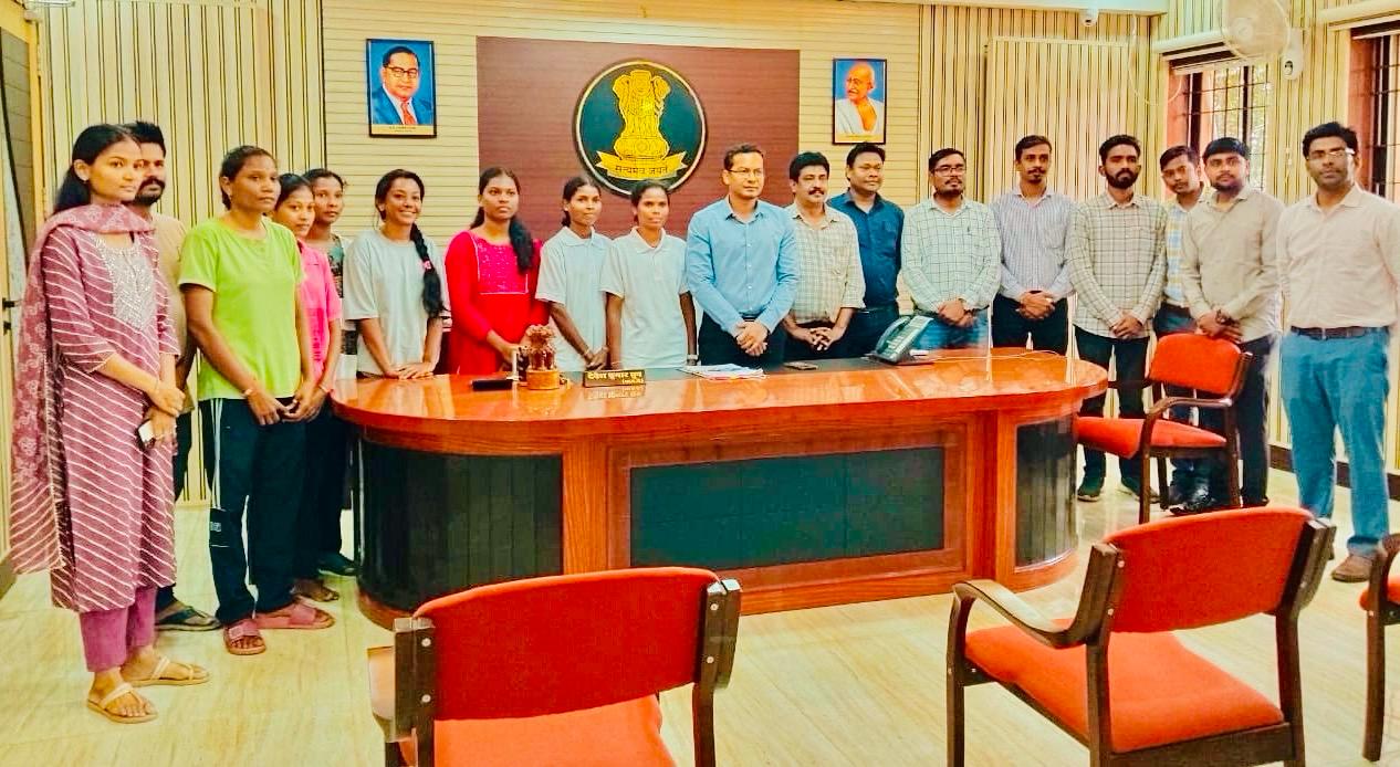 जिला प्रशासन द्वारा संचालित सक्षम कोचिंग ने दिखाई सफलता की राह,नगर सेना में चयनित हुए 9 छात्र