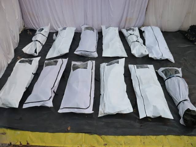 16 जनवरी बीजापुर एनकाउंटर , 18 नक्सली हुए ढेर, 6 नक्सलियों के पार्थिव पर उलझी गुत्थी..