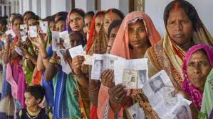 छत्तीसगढ़ के इन 30 जिलों में पुरुषों से अधिक महिला मतदाता