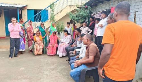 विधायक हर्षिता स्वामी बघेल ने मृतकों को दी श्रद्धांजलि 
