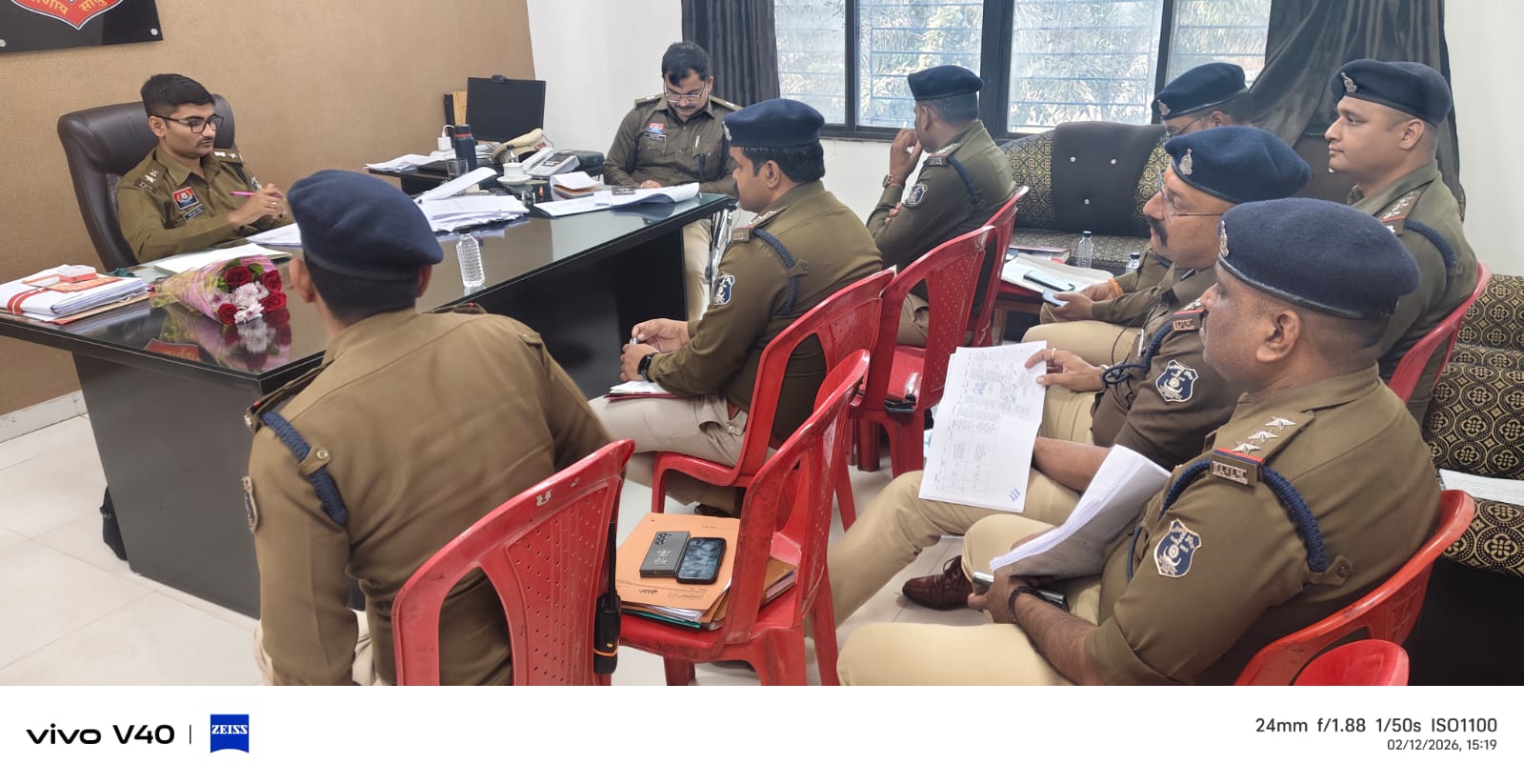 DCP (west) zone की क्राइम मीटिंग - अपराध नियंत्रण , विवेचना एवं कानून-व्यवस्था को सुदृढ़ एवं प्रभावी बनाए रखने के सख्त निर्देश