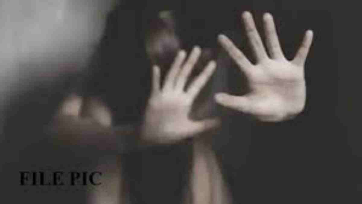  4 साल की बच्ची से नाबालिग ने किया दुष्कर्म, कांग्रेस ने बनाई 6 सदस्यीय जांच समिति