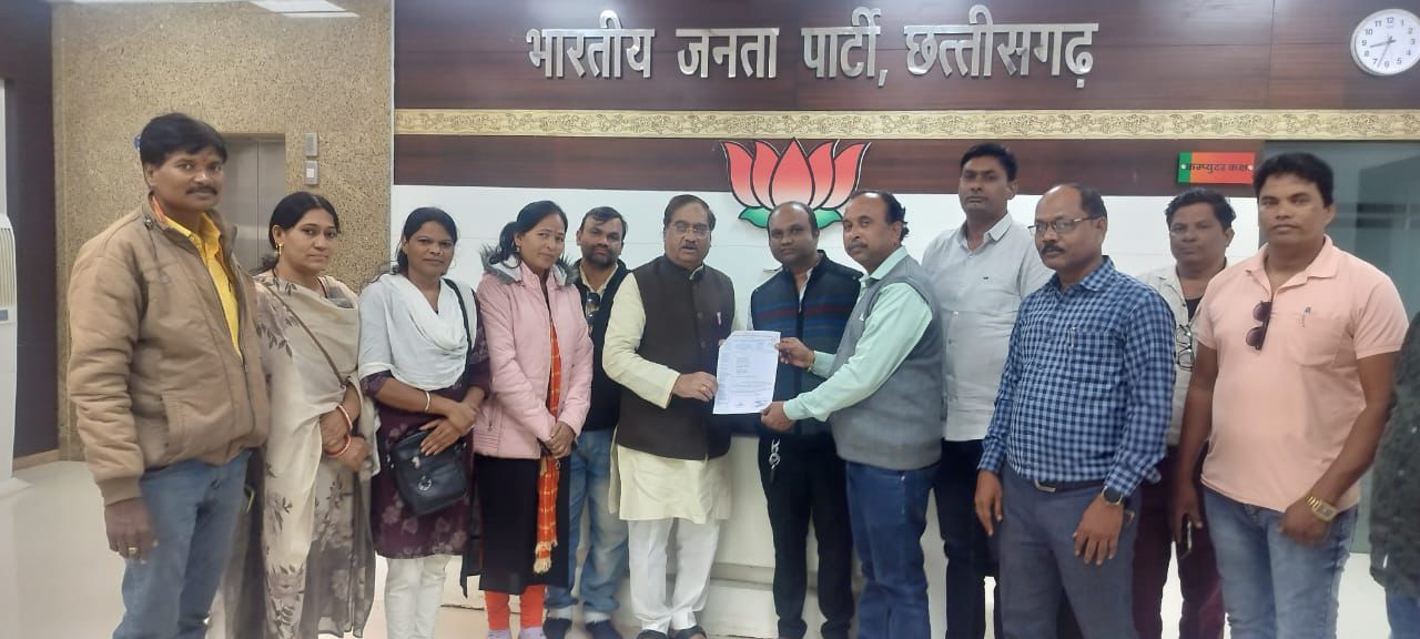 बड़ी खबर- 19 दिन की हड़ताल के बाद सहकारी कर्मचारियों ने आंदोलन किया स्थगित,धान खरीदी व्यवस्था में लौटेगी रफ्तार