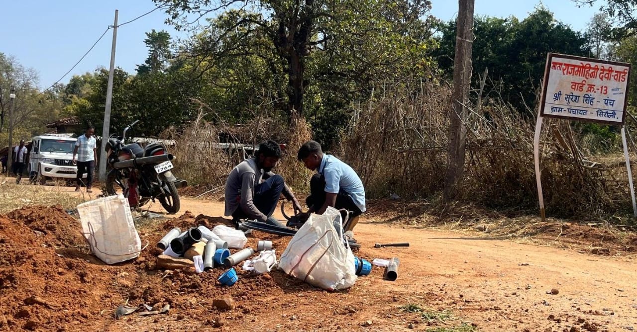 नौगाई में पेयजल क्रांति की ओर मजबूत कदम, ग्रामीणों को जल्द मिलेगा हर घर शुद्ध पानी
