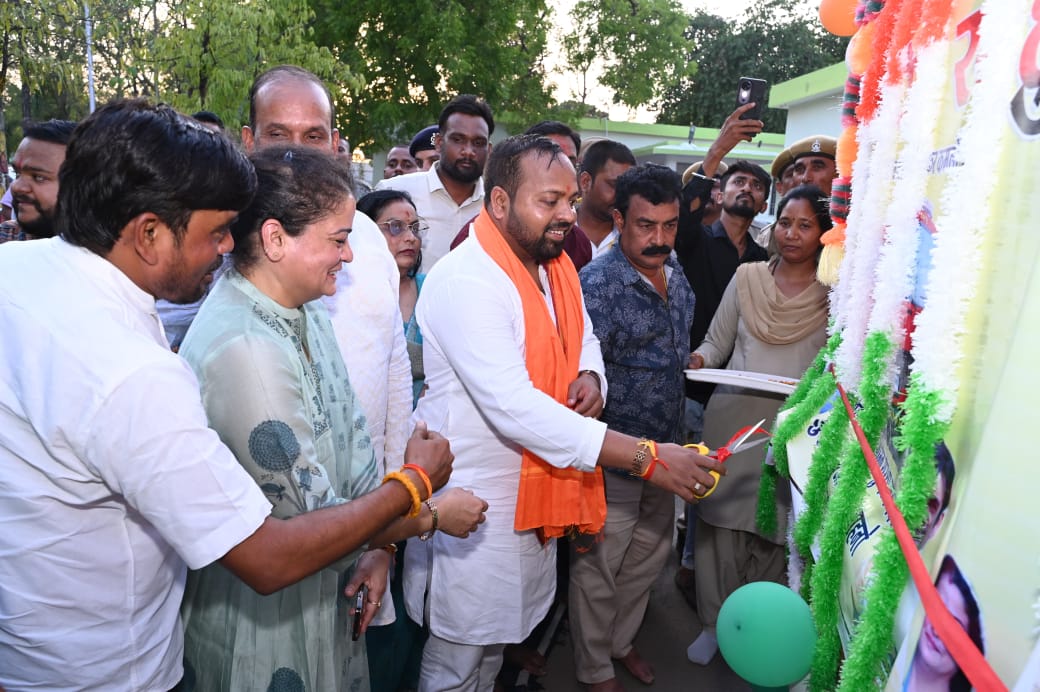 बेमेतरा को मिला अत्याधुनिक फोम टेंडर फायर वाहन, आपातकालीन सेवाओं को मिलेगी नई मजबूती