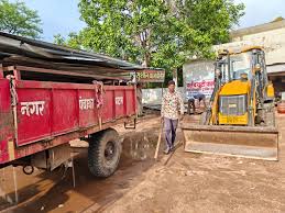 अतिक्रमण के खिलाफ कार्रवाई,पाटन में भी चला बुलडोजर