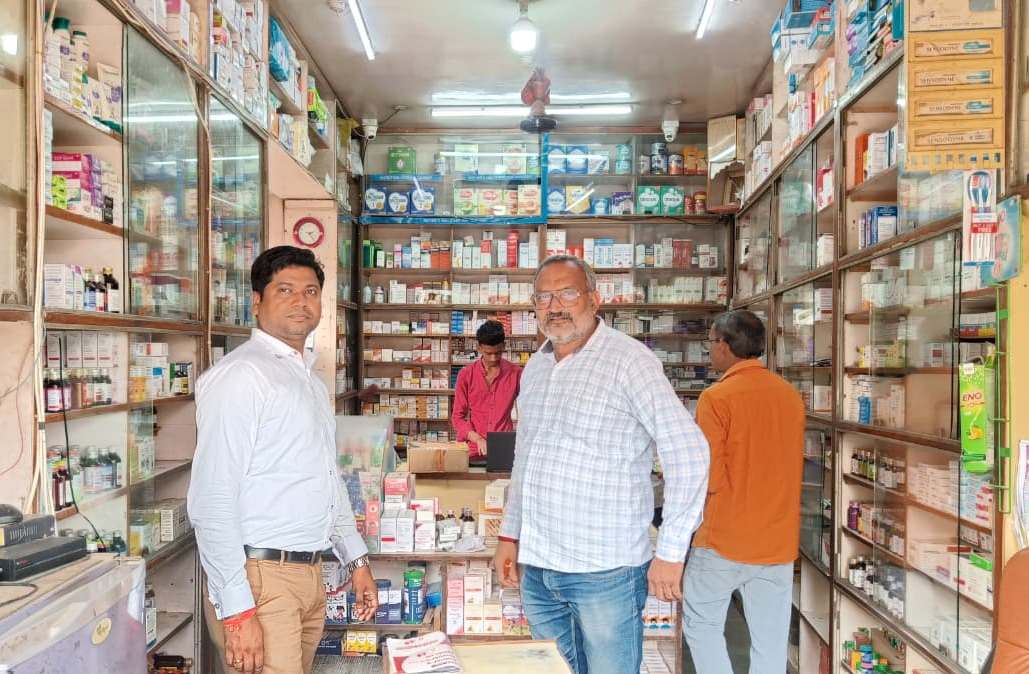 मेडिकल एंजेसियों में की गई कफ सिरप की जांच:चिकित्सकीय परामर्श पर ही बच्चों हेतु कफ सिरप देने के दिए निर्देश