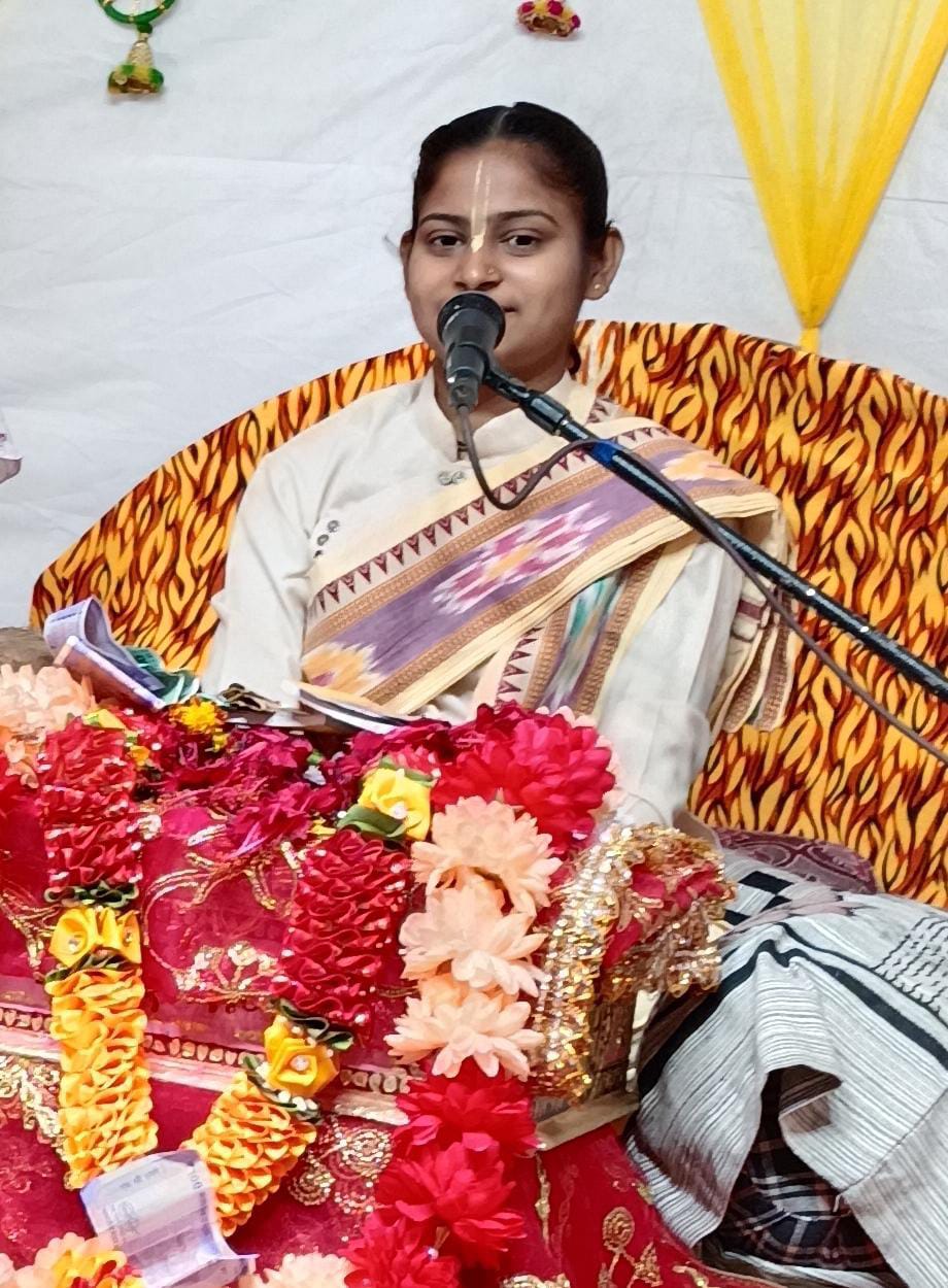 
भक्ति के साथ ज्ञान वैराग्य आ ही जाता है :  देवी प्रिया किशोरी 