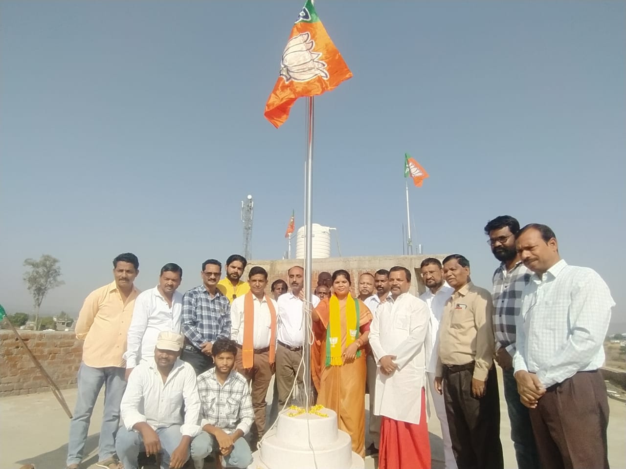 भाजपा जिला कार्यालय मे स्थापना दिवस मनाया गया,4 दशक पहले लोकसभा में 2 सीटों से हुई थी BJP की शुरुवात्