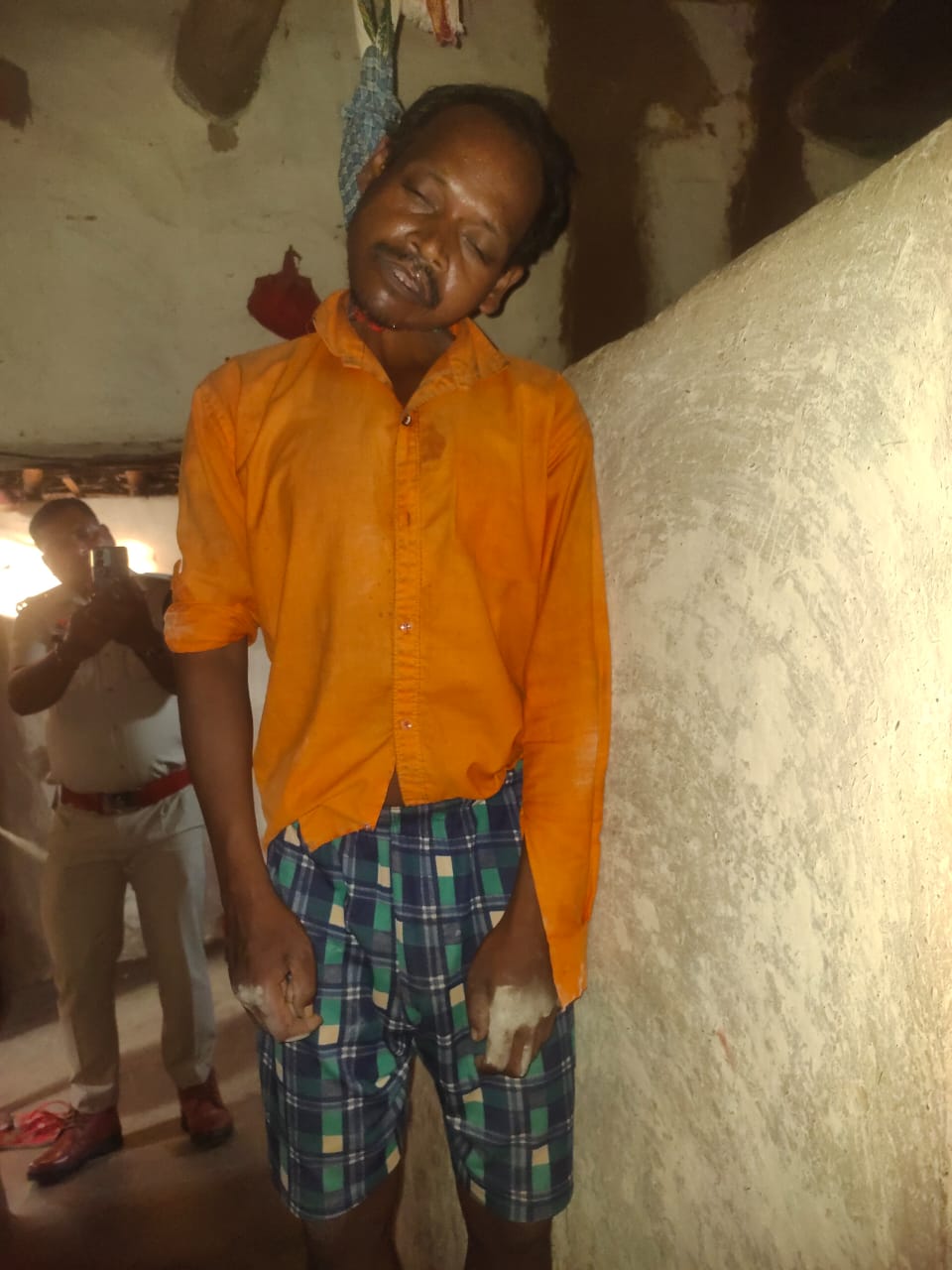 अज्ञात कारणों से युवक ने फांसी लगाकर दी जान,जाँच में जुटी पुलिस