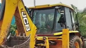 अजमेर दरगाह इलाके में चला बुलडोजर
