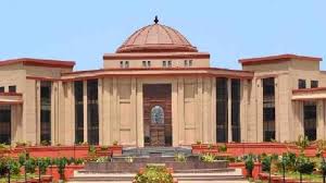  रेत माफियाओं के आतंक पर हाईकोर्ट सख्त, मुख्य सचिव और खनिज सचिव से मांगा जवाब