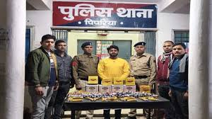 202 नग सोल्यूशन ट्यूब के साथ नशे के सौदागर को पुलिस ने किया गिरफ्तार 