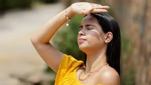 गर्मियों में इस तरह करें स्किन की देखभाल,जानें जरूरी टिप्स