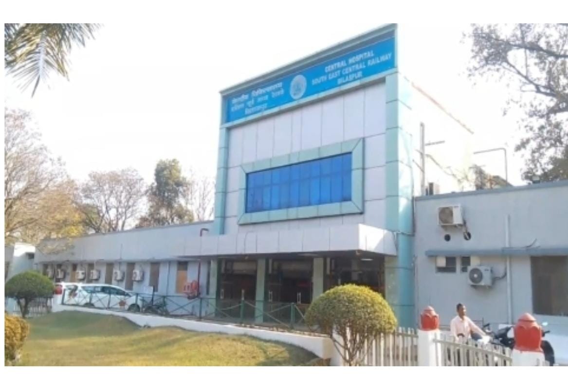 बिलासपुर; SECR कार्यक्रम में फूड पॉइजनिंग, 25 से ज्यादा अधिकारी बीमार....