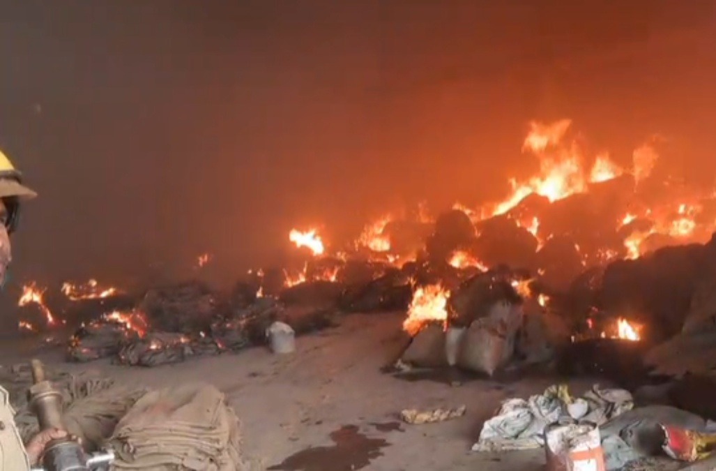 कांकेर में बड़ा हादसा: राइस मिल में लगी आग, देखते ही देखते सबकुछ जलकर राख