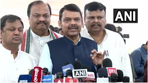 पटक-पटककर...महाराष्ट्र सीएम देवेंद्र फडणवीस ने निशिकांत दुबे को दी नसीहत