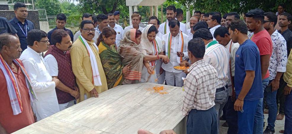 छत्तीसगढ़ न्याय यात्रा के शुभारंभ पर खुज्जी विधायक भोलाराम साहू शामिल हुए